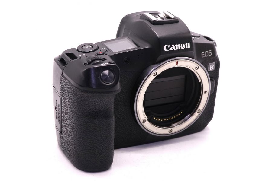 Фотокамера Canon EOS R body (пробег 49000 кадров)