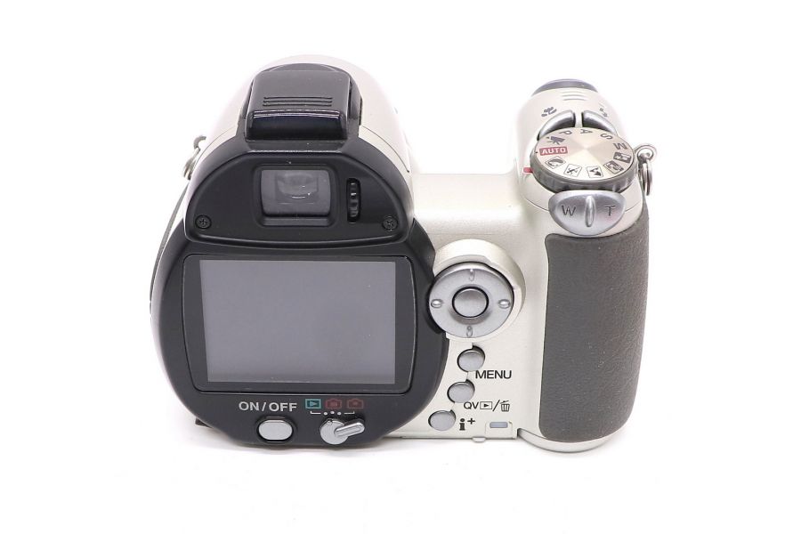 Konica Minolta DiMAGE Z5 в упаковке