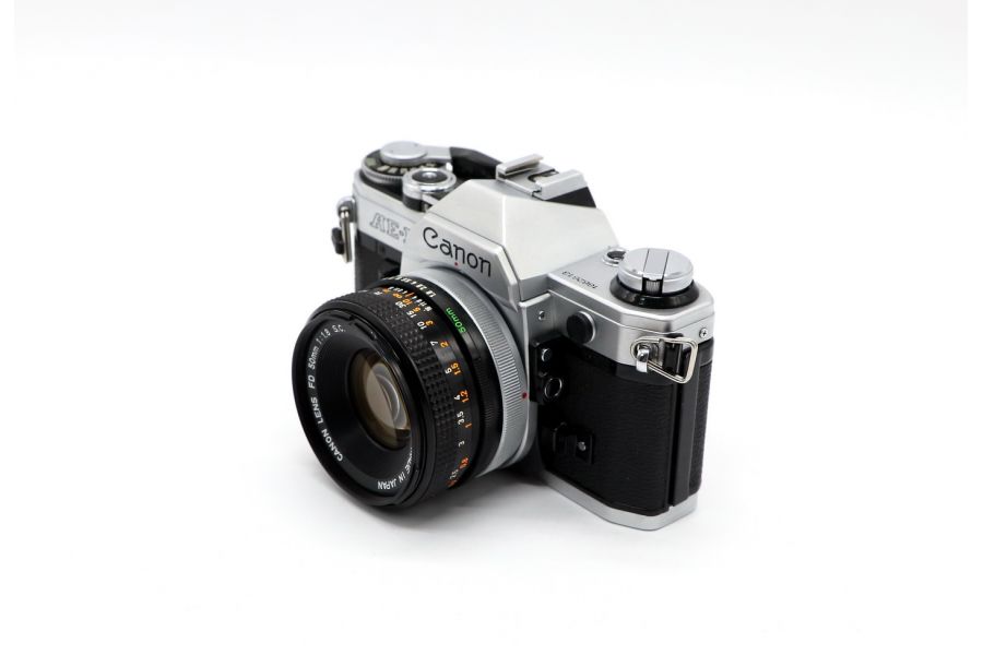 Canon AE-1 kit (Japan)
