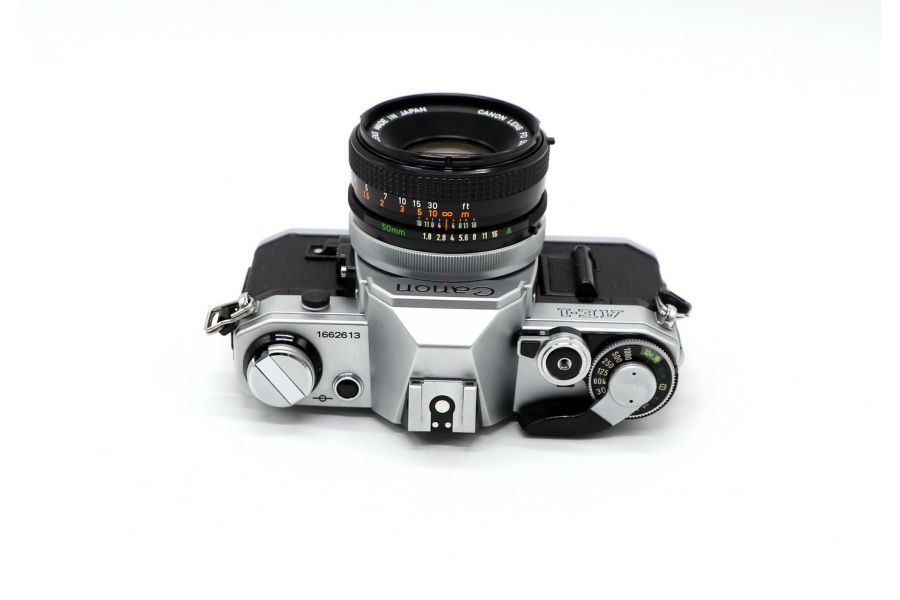 Canon AE-1 kit (Japan)