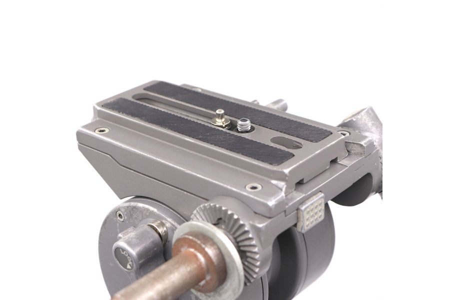 Штатив Libec Tripod T72