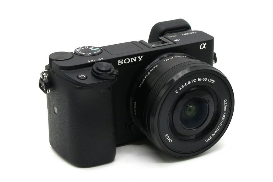 Sony A6300 ILCE kit (пробег 1680 кадров)