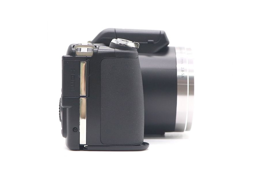 Olympus SP-800UZ компактная камера с зумом (2015)