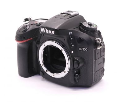 Nikon D7100 body (пробег 14905 кадров)