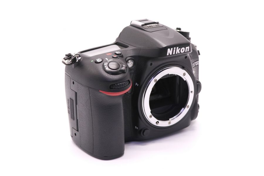 Nikon D7100 body (пробег 14905 кадров)