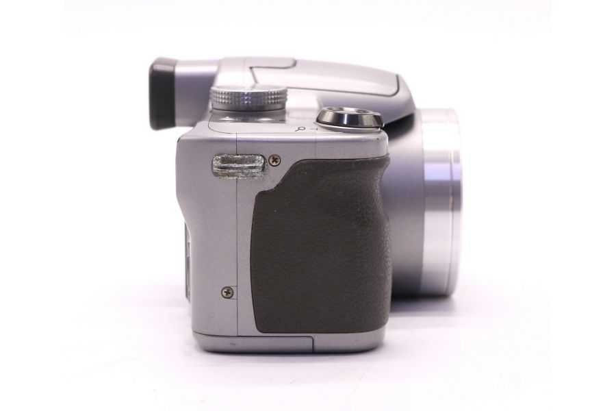 Panasonic Lumix DMC-FZ8 (Silver)