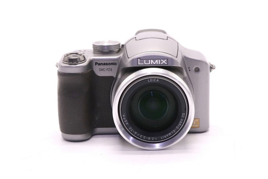 Panasonic Lumix DMC-FZ8 (Silver)