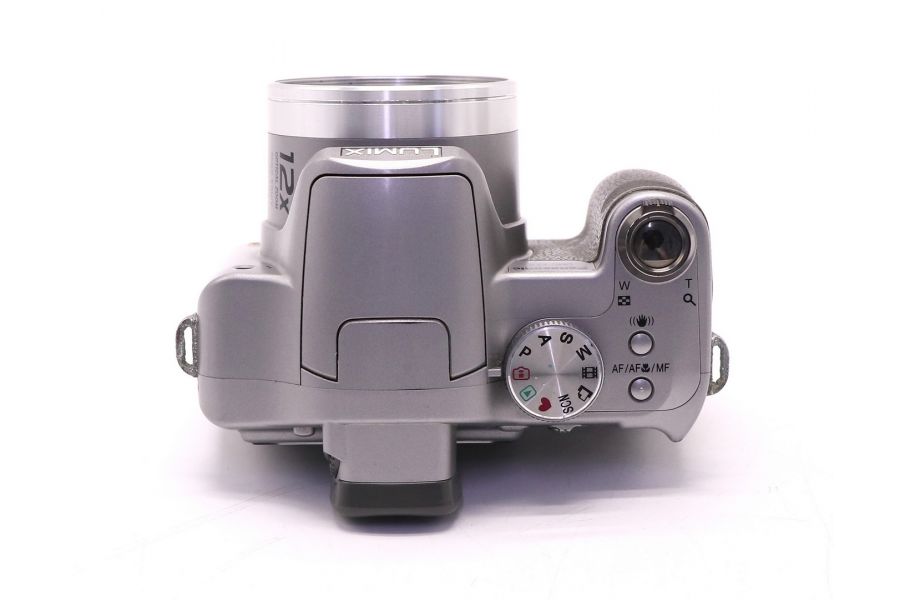 Panasonic Lumix DMC-FZ8 (Silver)