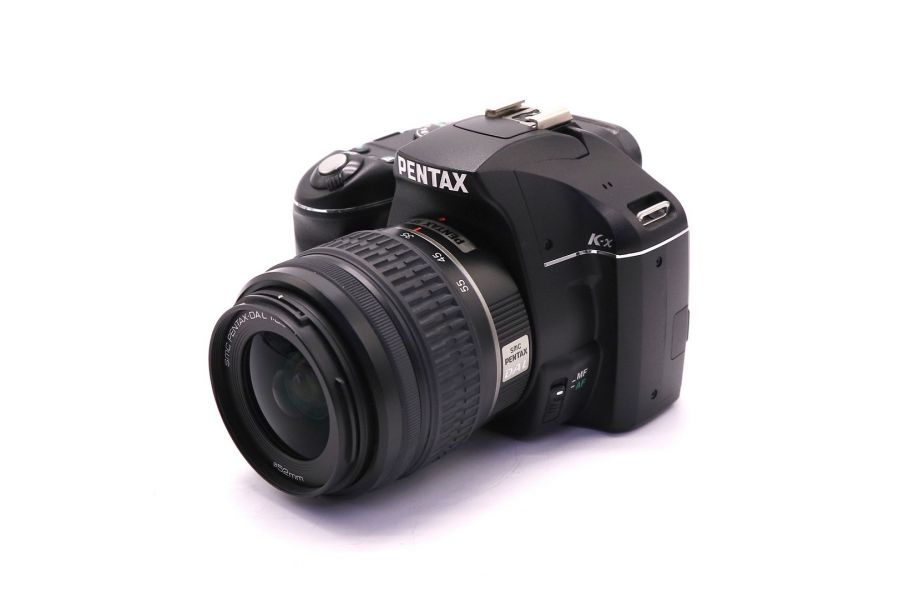 Pentax K-X kit в упаковке (пробег 21855 кадров)