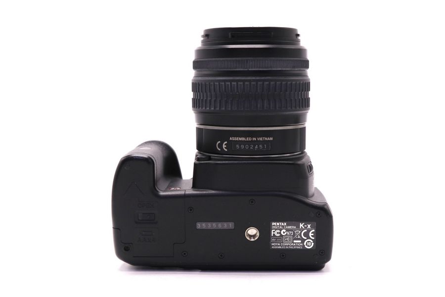 Pentax K-X kit в упаковке (пробег 21855 кадров)