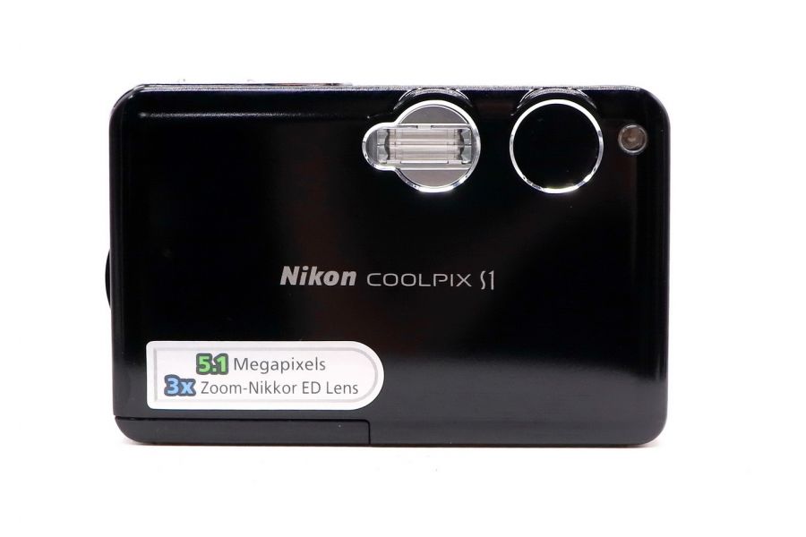 Nikon Coolpix S1 в упаковке