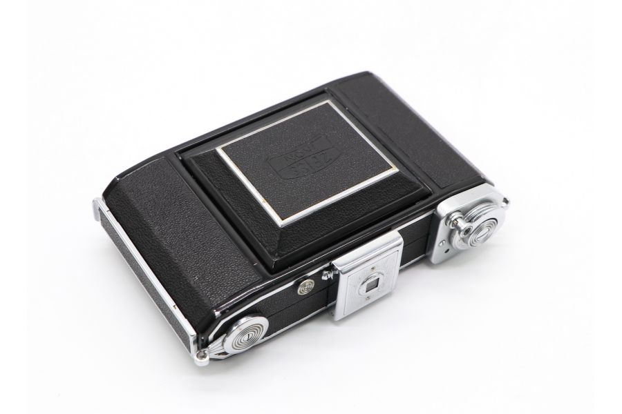 Zeiss Ikon Ikonta 521/16 + Radionar 4.5/75mm