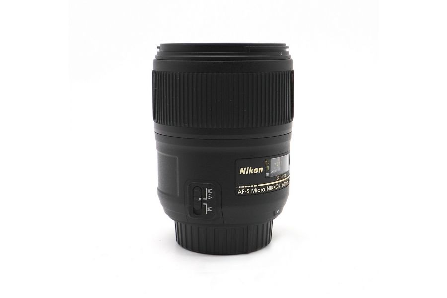 Nikon 60mm f/2.8G ED AF-S Micro-Nikkor в упаковке