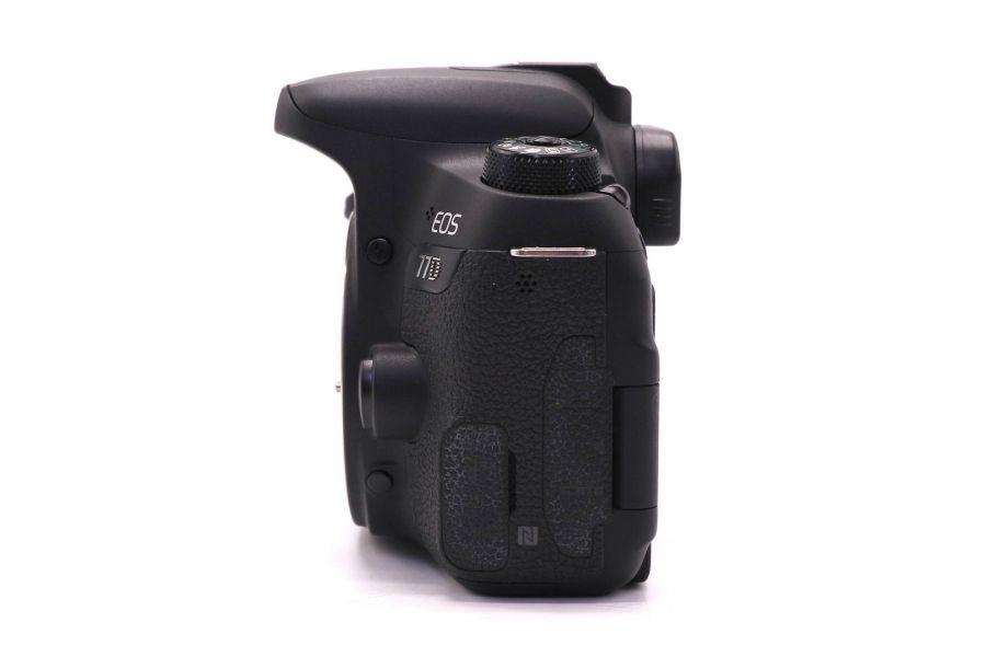 Canon EOS 77D body (пробег 5500 кадров)