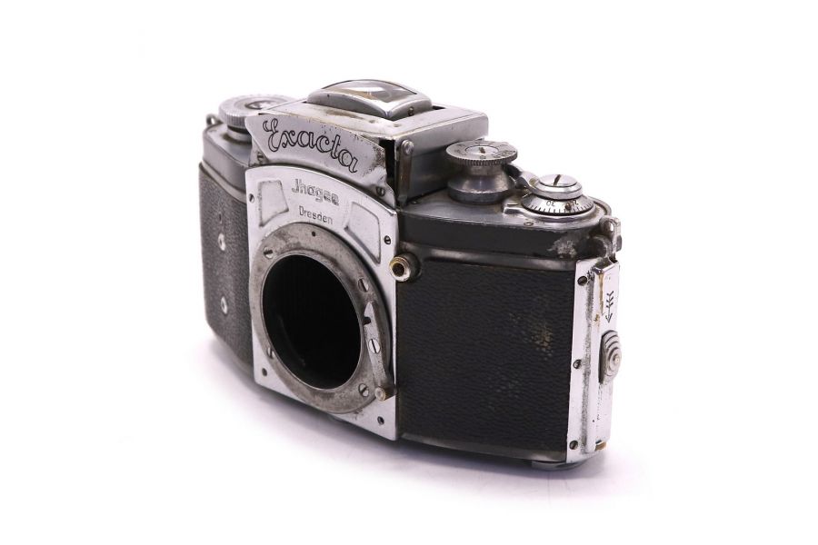 Exakta Jhagee Dresden body (Germany)