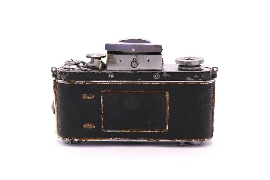 Exakta Jhagee Dresden body (Germany)