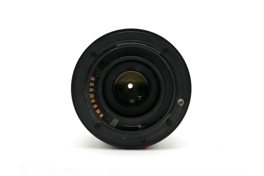 Minolta AF DT 18-70mm f/3.5-5.6