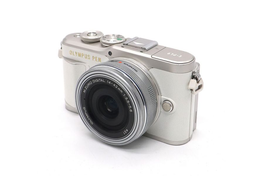 Olympus Pen E-PL9 kit (пробег 3770 кадров)