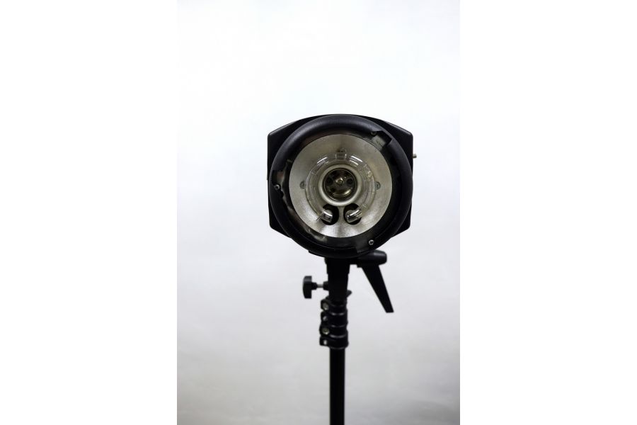 Вспышка студийная UFO CY-200K (комплект)