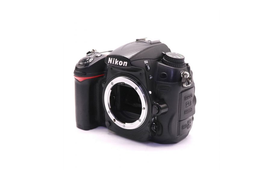 Nikon D7000 body в упаковке (пробег 453700 кадров)