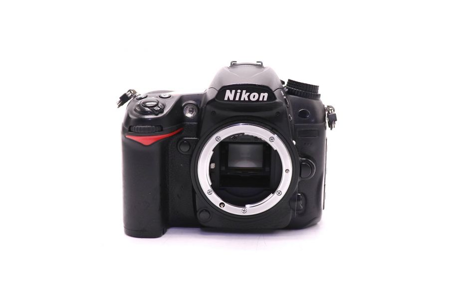 Nikon D7000 body в упаковке (пробег 453700 кадров)