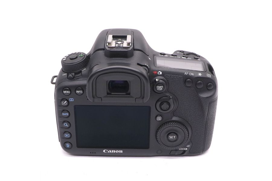 Canon EOS 7D Mark II body в упаковке (пробег 5640 кадров)