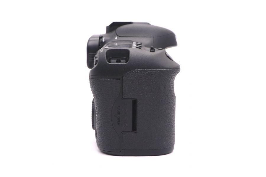Canon EOS 7D Mark II body в упаковке (пробег 5640 кадров)