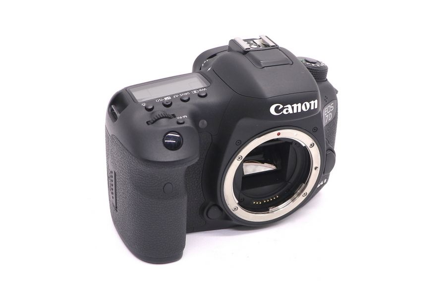 Canon EOS 7D Mark II body в упаковке (пробег 5640 кадров)