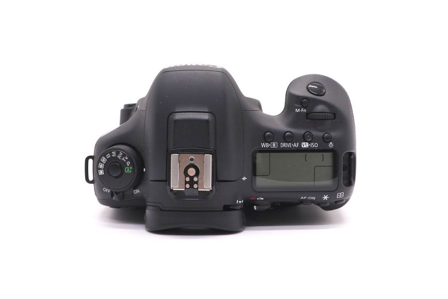 Canon EOS 7D Mark II body в упаковке (пробег 5640 кадров)