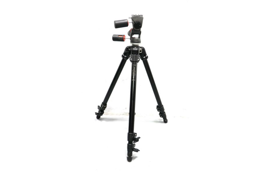 Штатив Manfrotto 144B + голова