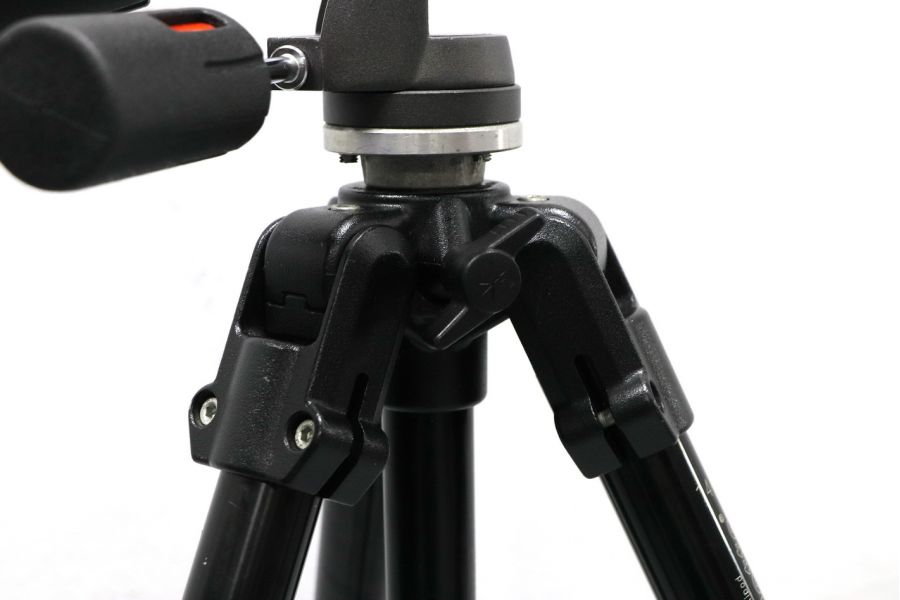 Штатив Manfrotto 144B + голова