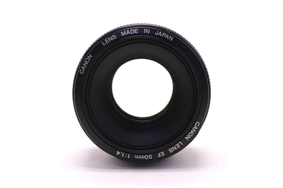 Canon EF 50mm f/1.4 USM (Japan, 2015)