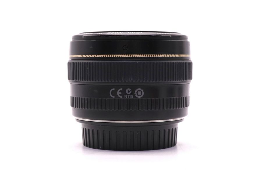 Canon EF 50mm f/1.4 USM (Japan, 2015)