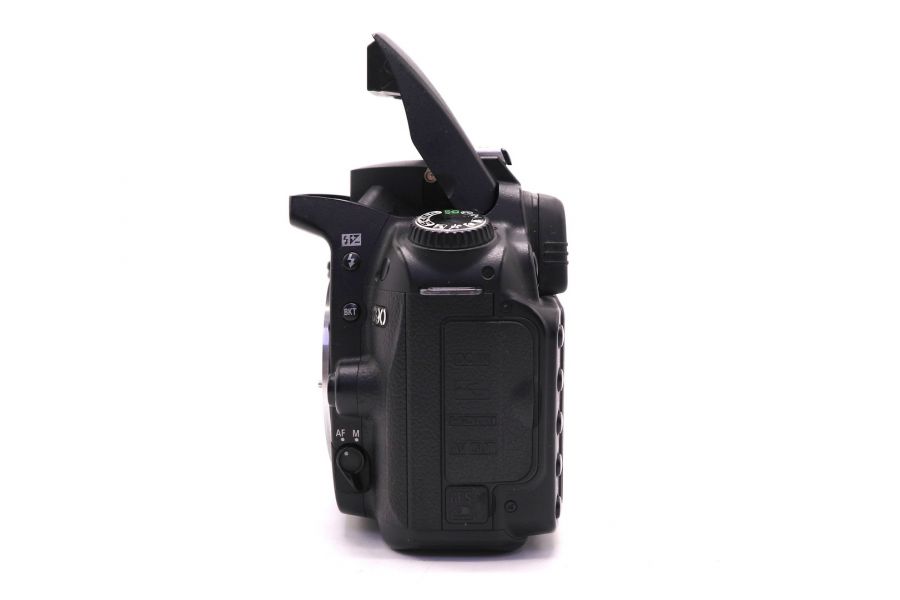 Nikon D90 body (пробег 40055 кадров)