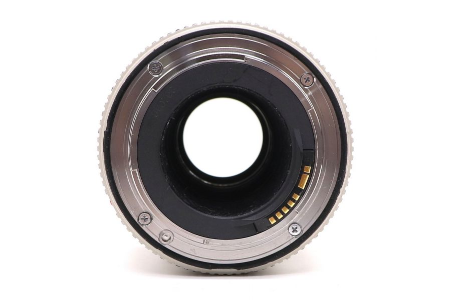 Телеконвертер Canon Extender EF 2x II б.