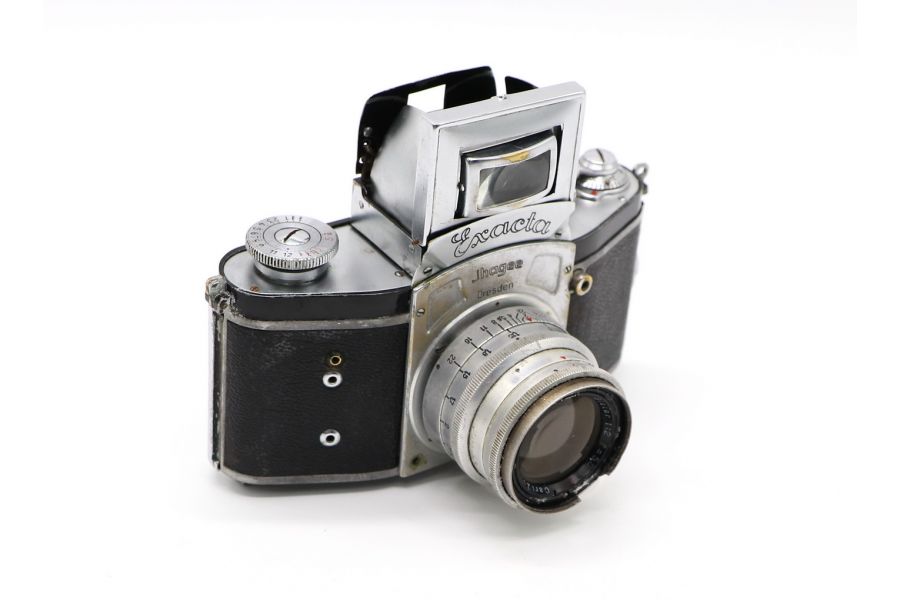 Exacta Ihagee Dresden + Biotar 2/58 (Germany, 1945)