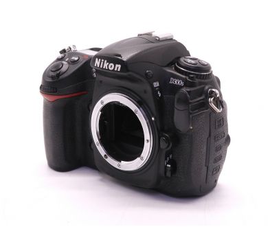Nikon D300s body (пробег 131625 кадров)