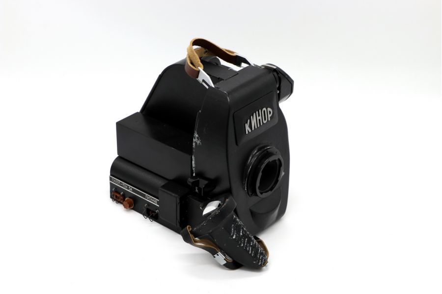 Кинокамера Кинор 16СХ-2М 