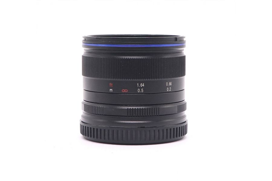 Laowa 7.5mm f/2 C-Dreamer MFT