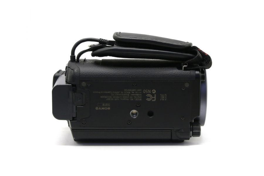 Видеокамера Sony HXR-NX30P