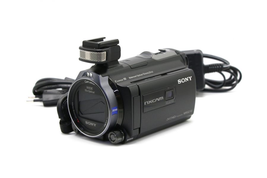 Видеокамера Sony HXR-NX30P