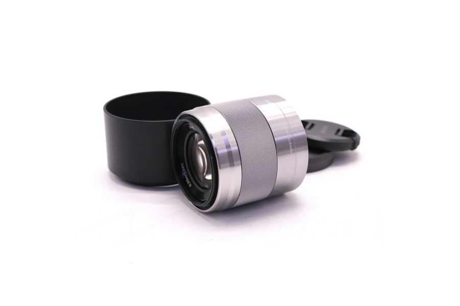 Sony 50mm f/1.8 OSS (SEL-50F18) серебристый новый