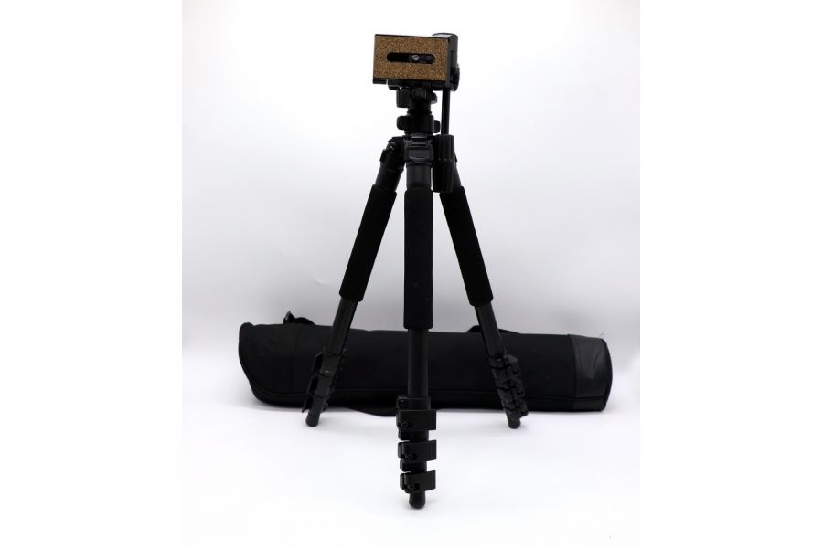 Штатив Black