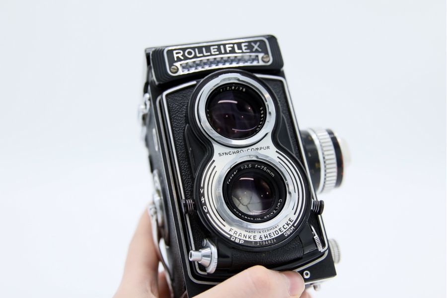 Rolleiflex T Zeiss Tessar 3.5/75mm (Germany)