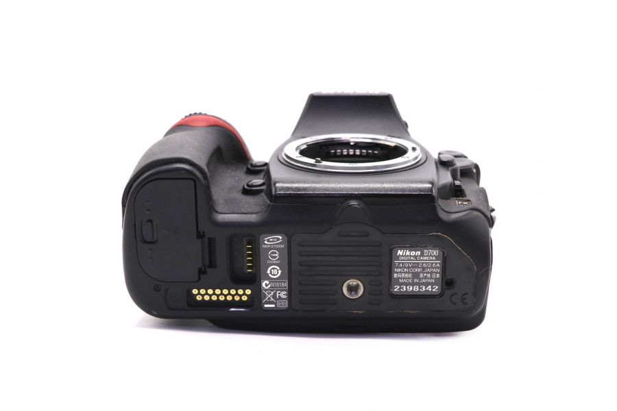 Nikon D700 body (пробег 212455 кадров)