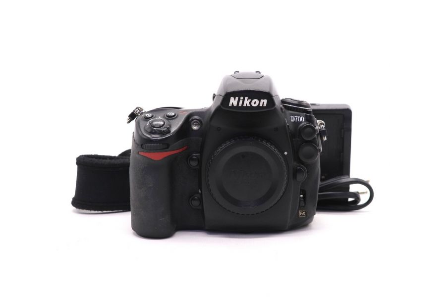 Nikon D700 body (пробег 212455 кадров)