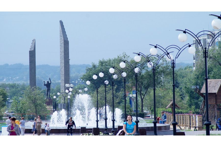 Multicoated 70-210mm auto zoom f/4-5.6 М42