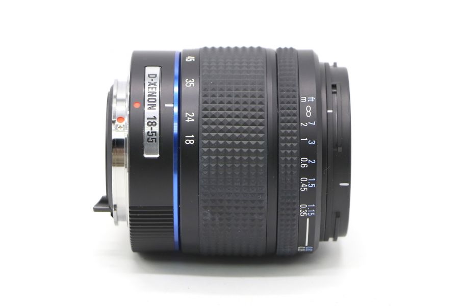 Samsung D-XENON 18-55mm f/3.5-5.6 AL в упаковке