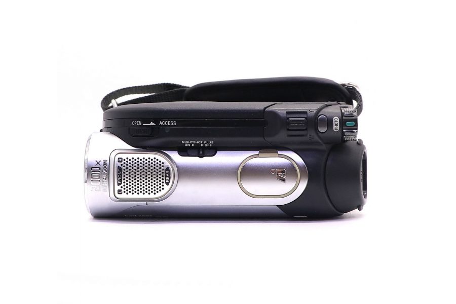 Видеокамера Sony DCR-DVD308E в упаковке