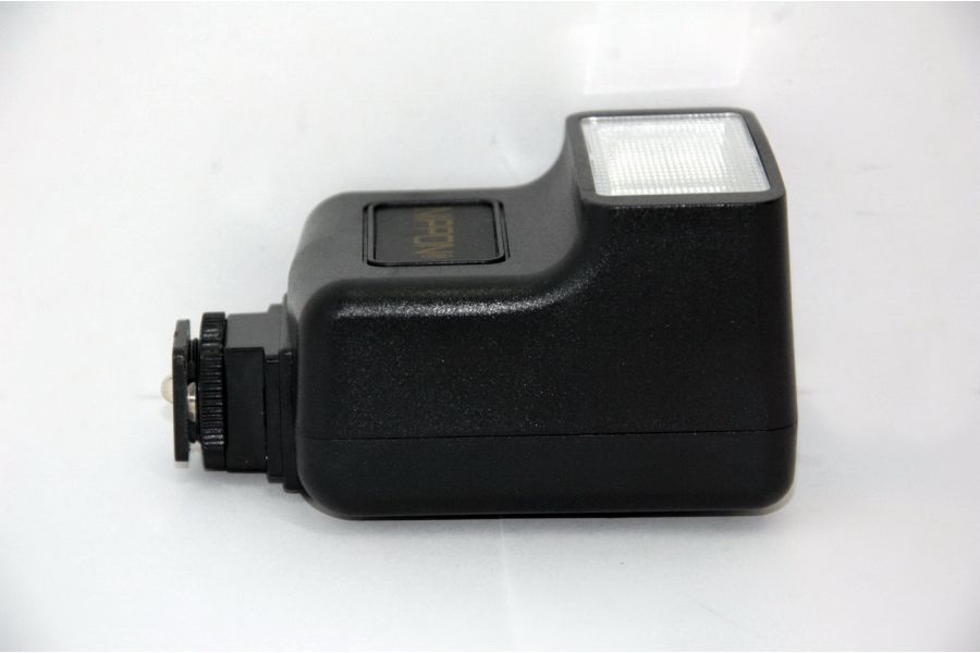 Фотовспышка Nippon 